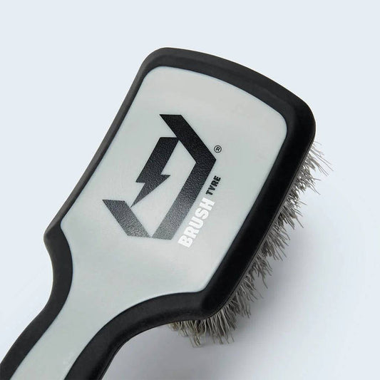 Duel DUEL TYRE SCRUBBING BRUSH - VDGAMA Detail Hub